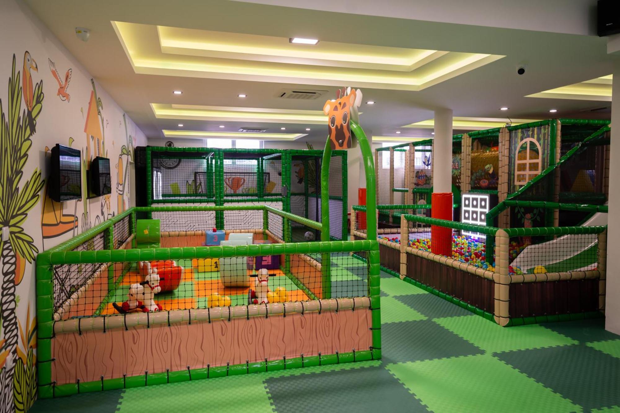 Hotel Nest Bijeljina Dış mekan fotoğraf