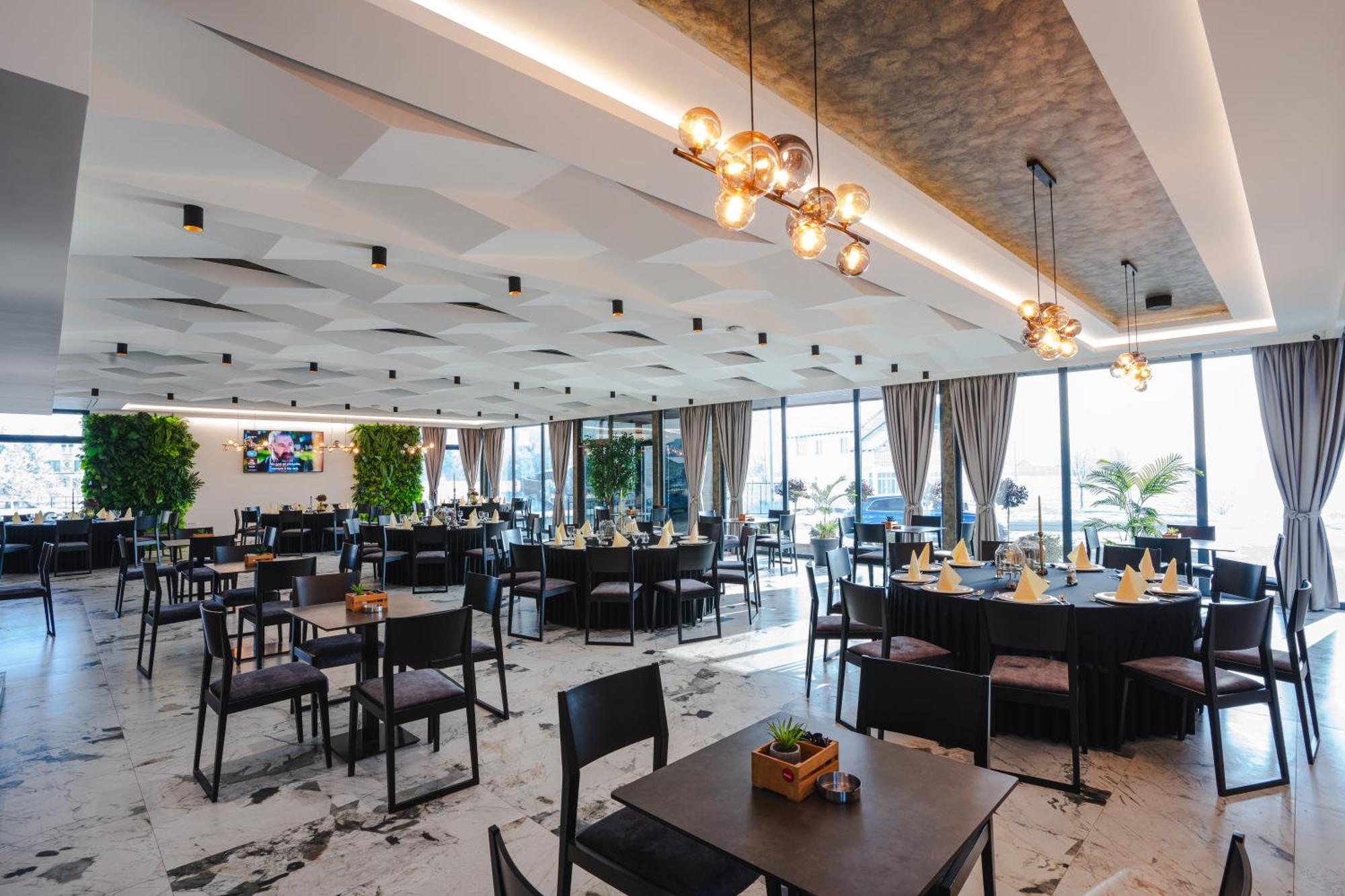 Hotel Nest Bijeljina Dış mekan fotoğraf