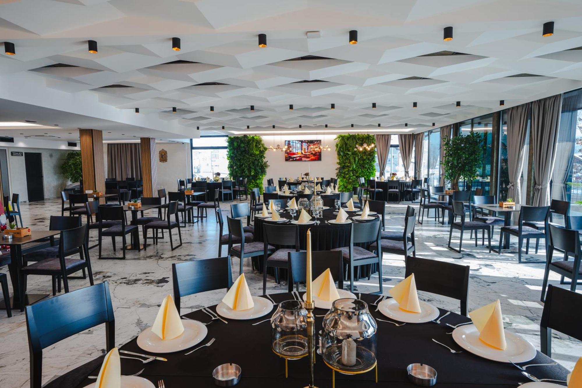 Hotel Nest Bijeljina Dış mekan fotoğraf