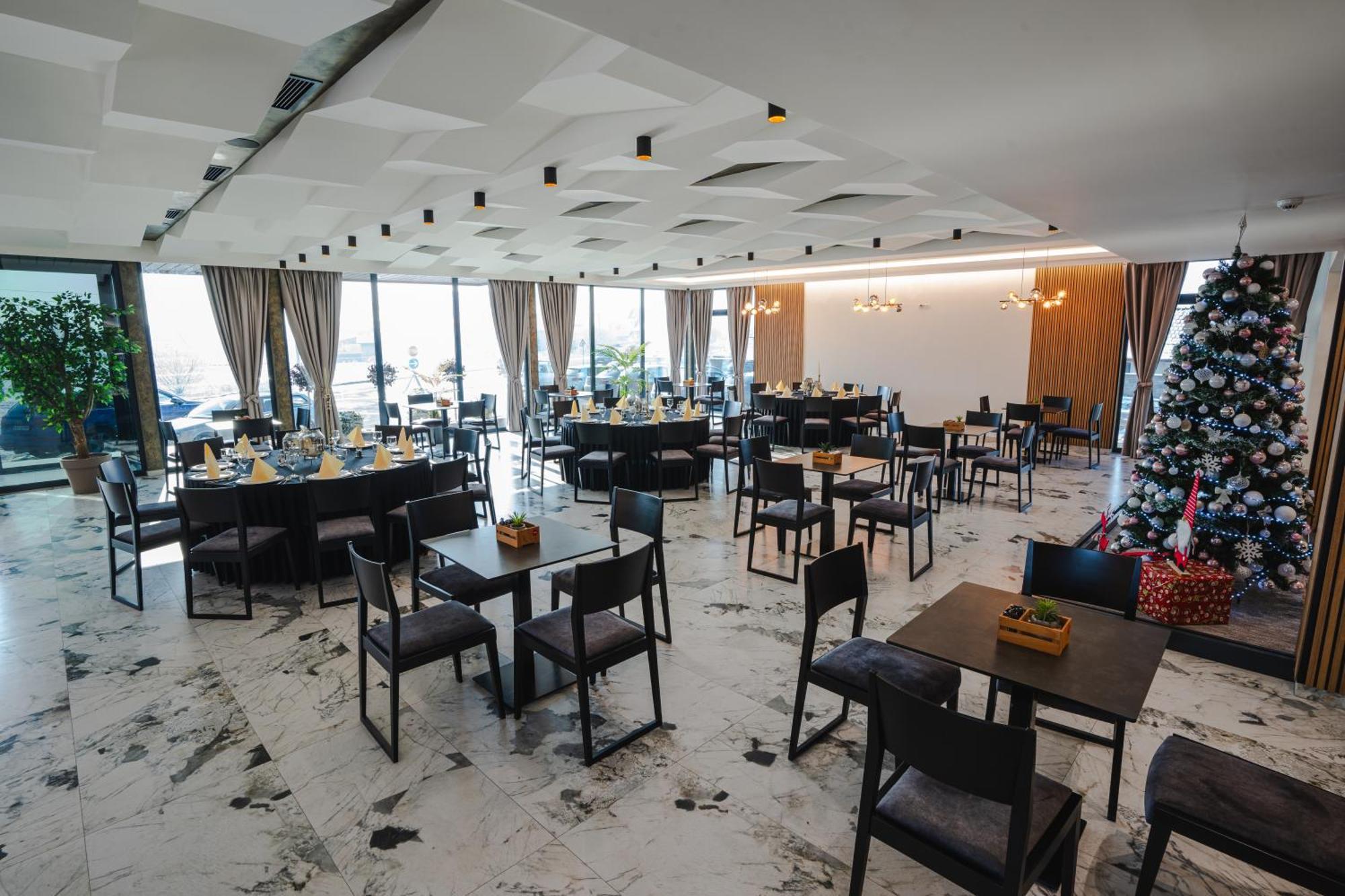 Hotel Nest Bijeljina Dış mekan fotoğraf